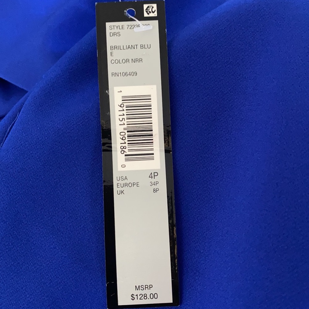 💕SALE Tahari ASL Ruffled Cold Shoulder Mini Dress - Picture 13 of 16